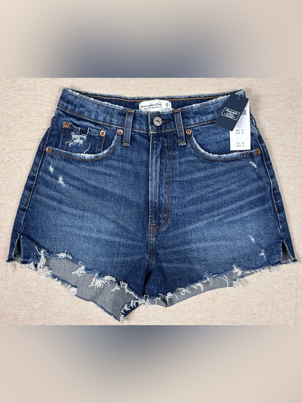 NWT Abercrombie & Fitch Curve Love High Rise Mom Denim Shorts Size 26
